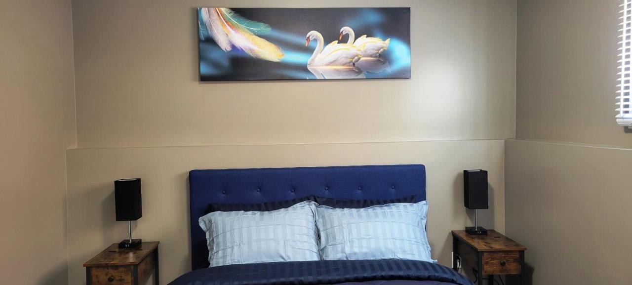 Blue Wave 2 Bedroom Suite Saskatoon Eksteriør bilde