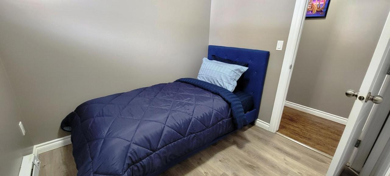 Blue Wave 2 Bedroom Suite Saskatoon Eksteriør bilde